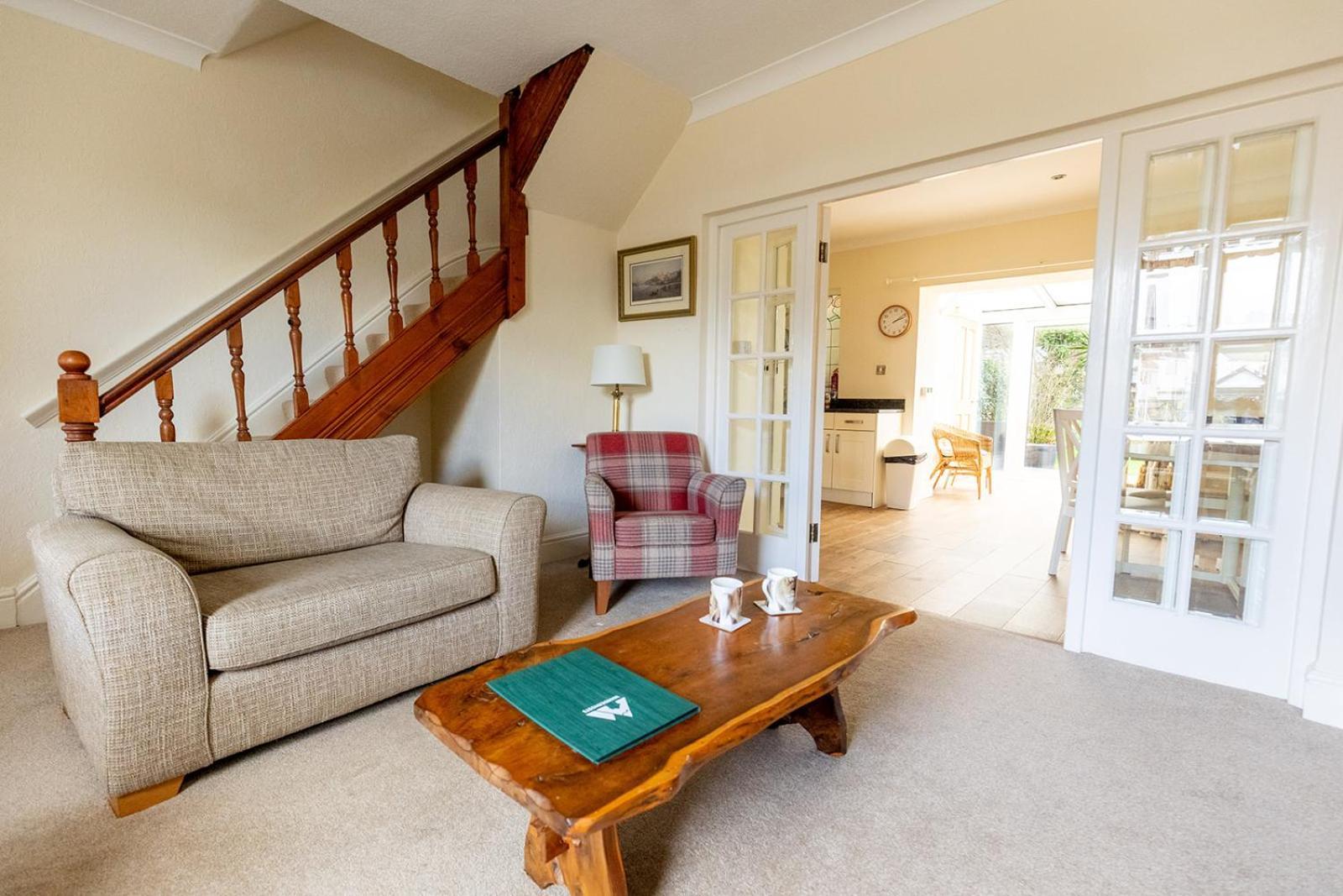 Fir Tree Cottage - Cosy 3 Bed Cottage In Penrhyn Bay With Beautiful Sea Views And Access To Snowdonia Rhôs-on-Sea Dış mekan fotoğraf