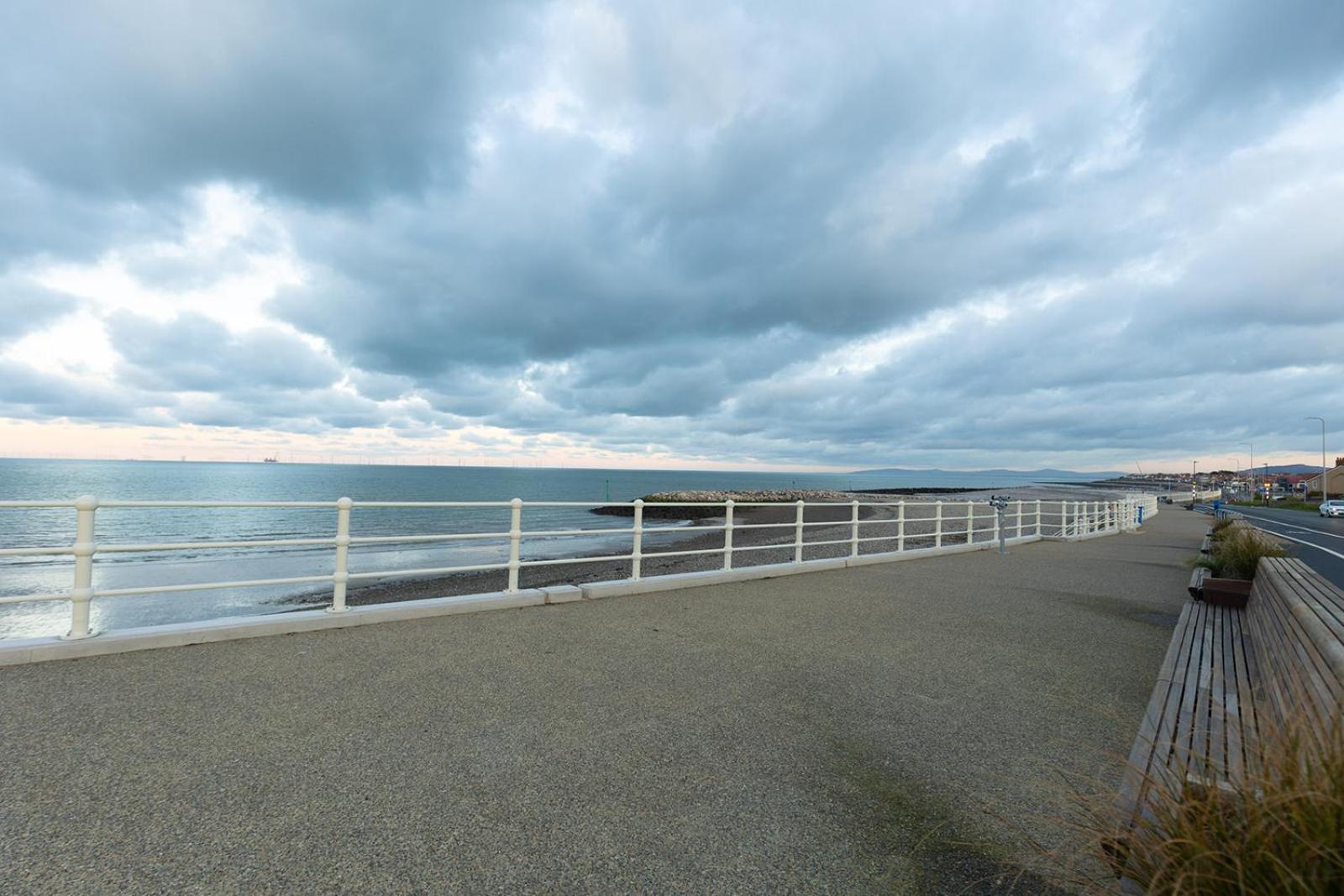 Fir Tree Cottage - Cosy 3 Bed Cottage In Penrhyn Bay With Beautiful Sea Views And Access To Snowdonia Rhôs-on-Sea Dış mekan fotoğraf